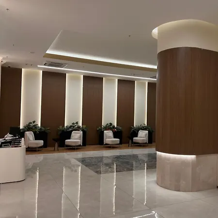 Diamond Centre - Mountain View , Free Parking Apartament